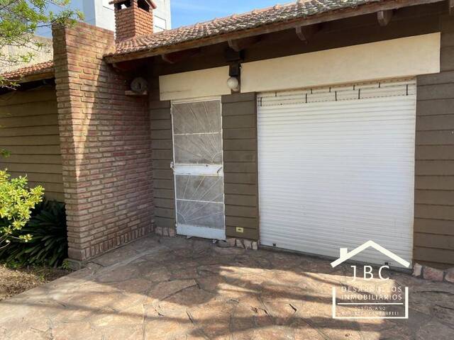 #100 - Casa para Venta en Bahia Blanca - AR-B