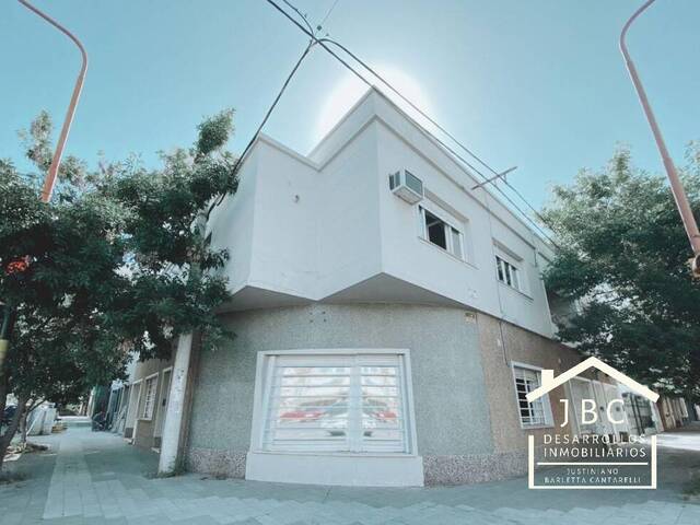 #122 - CASA para Venta en Bahia Blanca - AR-B