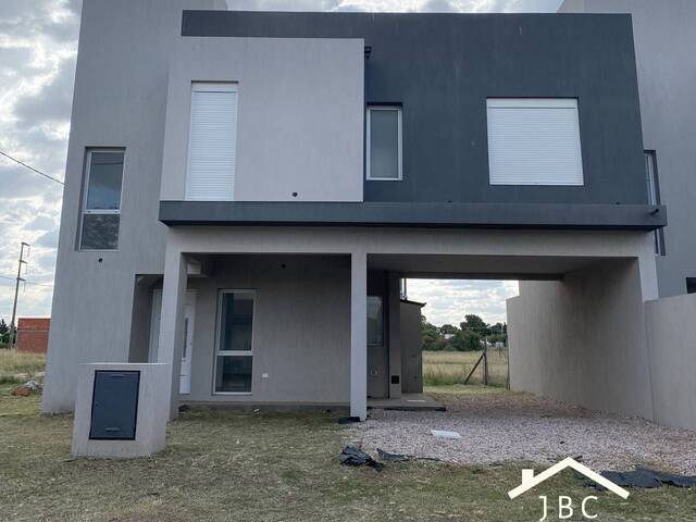 CASA para Venta en Bahia Blanca - 3