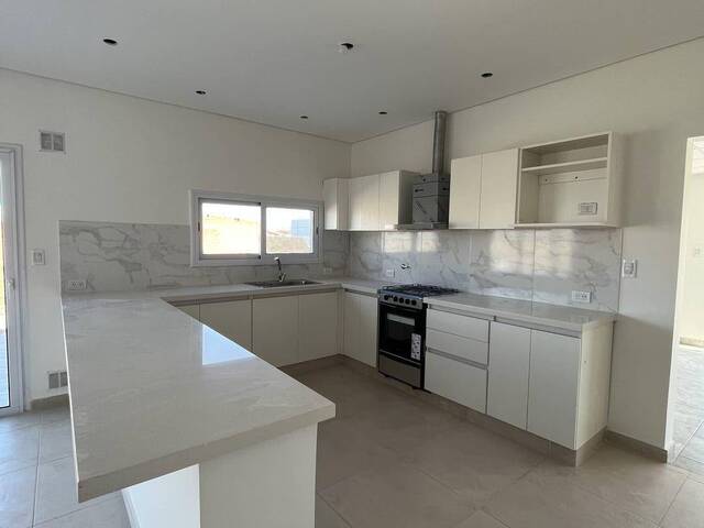 CASA para Venta en Bahia Blanca - 4