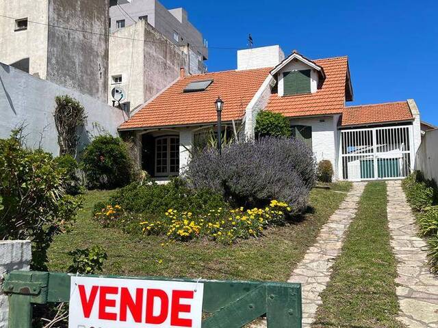 #277 - CASA para Venta en Monte Hermoso - AR-B - 1