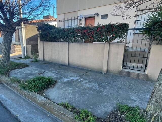 #405 - CASA para Venta en Monte Hermoso - AR-B - 2