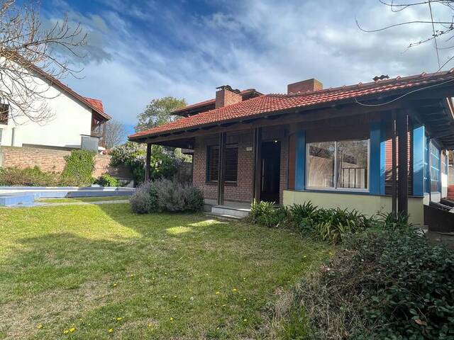 #536 - CASA para Venta en Bahia Blanca - AR-B - 2