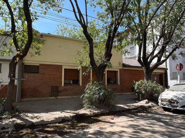 #586 - CASA para Venta en Bahia Blanca - AR-B - 1