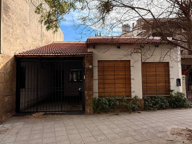#604 - CASA para Venta en Bahia Blanca - AR-B - 3
