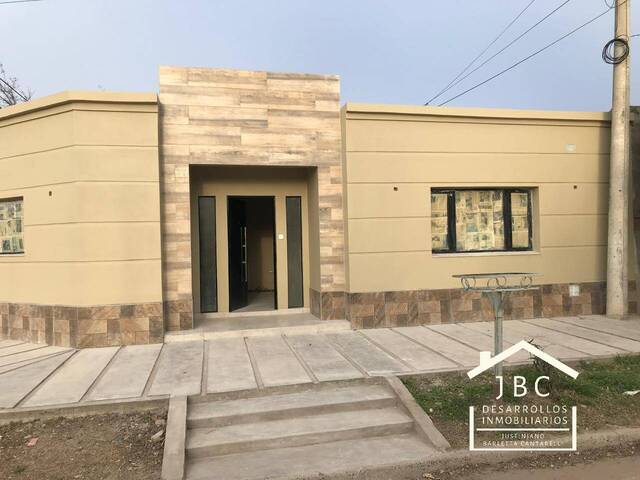 #627 - CASA para Venta en Punta Alta ,est.almirante Soli - AR-B - 1