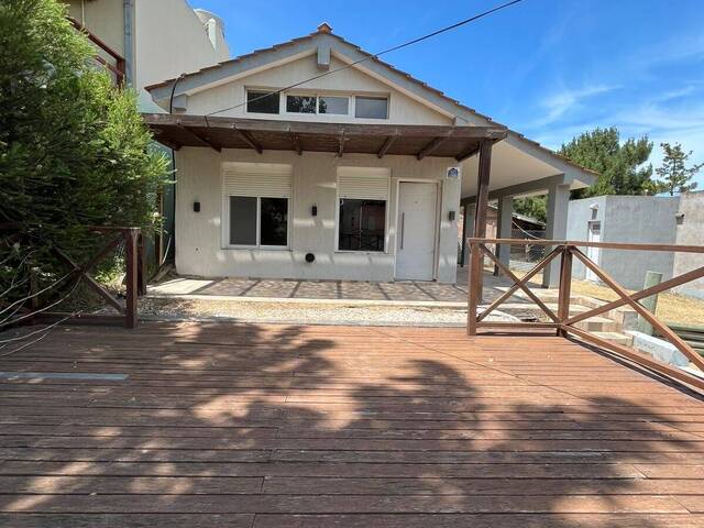 #656 - CASA para Venta en Monte Hermoso - AR-B