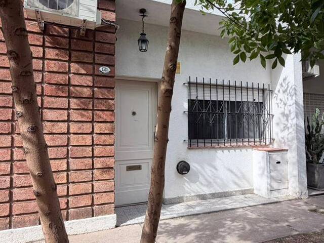 #659 - CASA para Venta en Bahia Blanca - AR-B