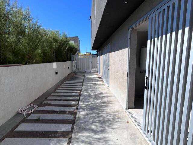 #681 - CASA para Venta en Monte Hermoso - AR-B