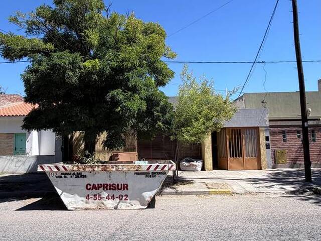 #727 - CASA para Venta en Bahia Blanca - AR-B