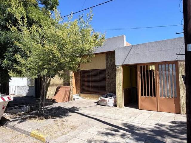 #727 - CASA para Venta en Bahia Blanca - AR-B