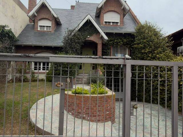 CASA para Venta en Bahia Blanca - 2