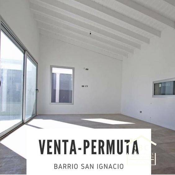 CASA VENTA-PERMUTA,  3 DORM, LUCAS ABAD Y ARGERICH, BARRIO SAN IGNACIO