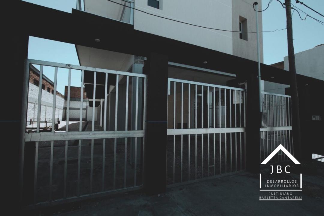 DEPARTAMENTO EN VENTA  DE 1 DORMITORIO CON PARRILLA,  DARREGUEIRA 1060