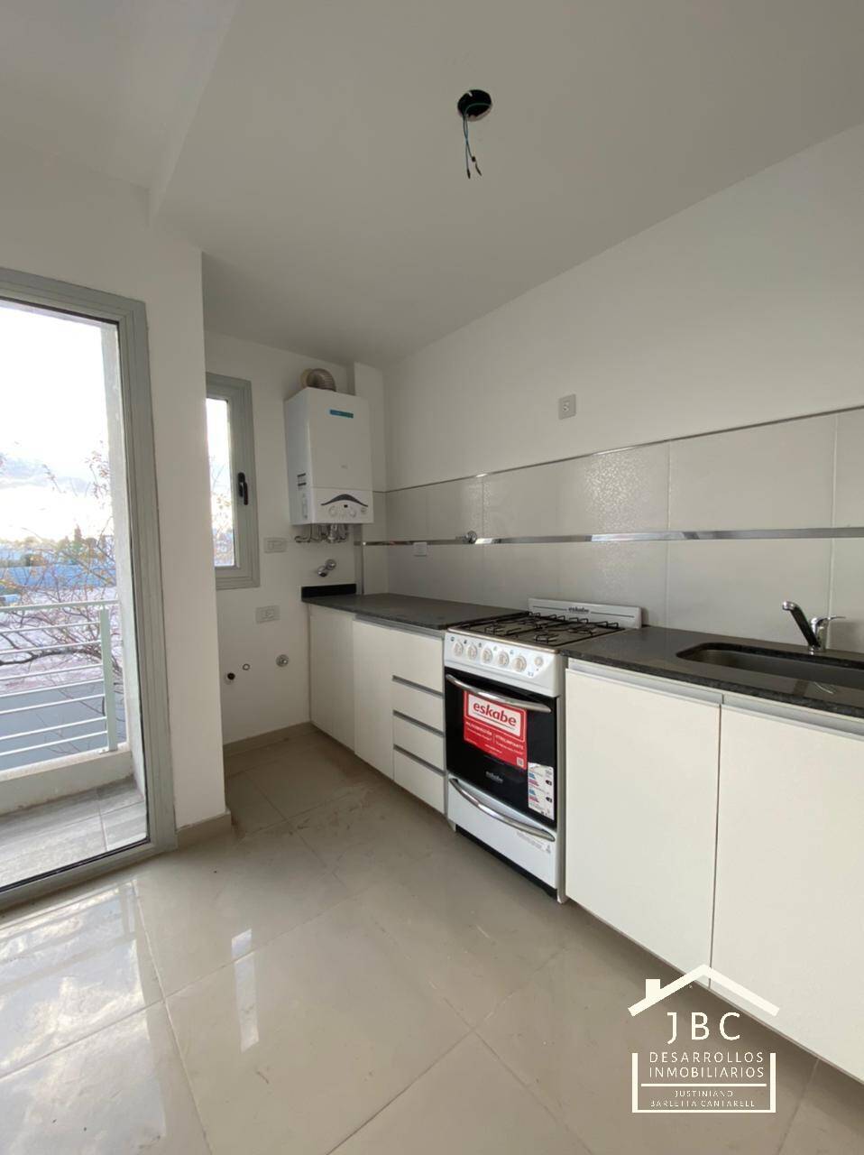 DEPARTAMENTO EN VENTA DE 1 DORMITORIO  YRIGOYEN 1330