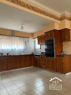 VENTA-PERMUTA HERMOSA CASA 4 DORMITORIOS,VILLA DEL PARQUE, BAHIA BLANCA